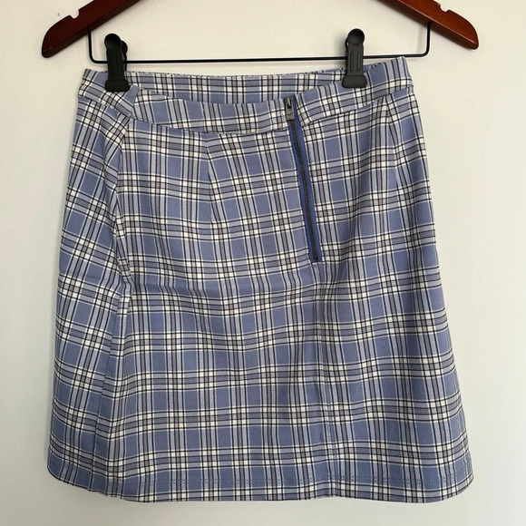 5/20$ Hollister preppy plaid blue and white mini skirtrt size small - Picture 3 of 6